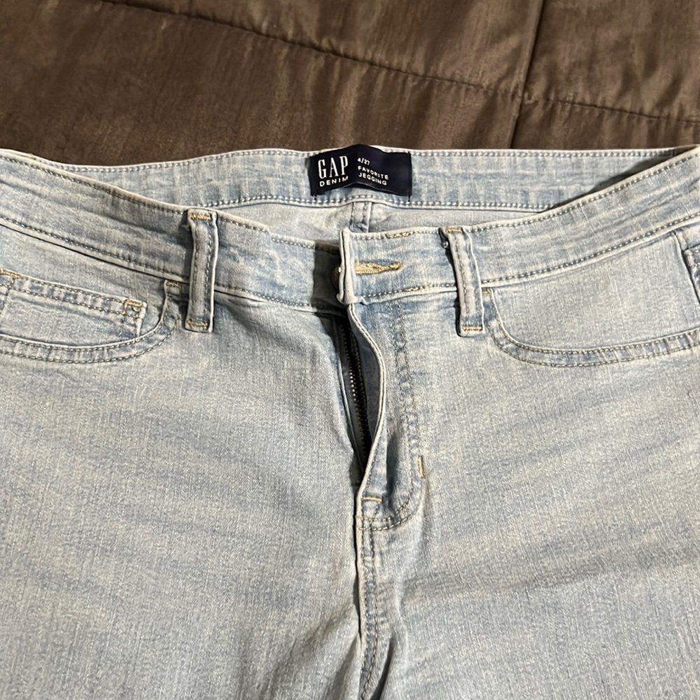 GAP FAVORITE JEGGING